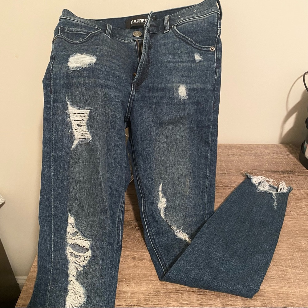 EXPRESS distressed high rise jeans